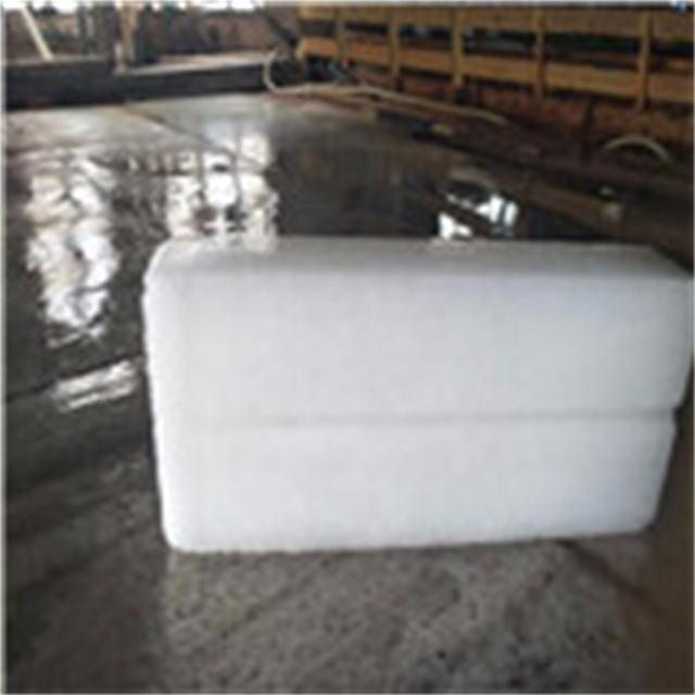 降溫大冰塊，南京良臣制冰廠為你解憂！